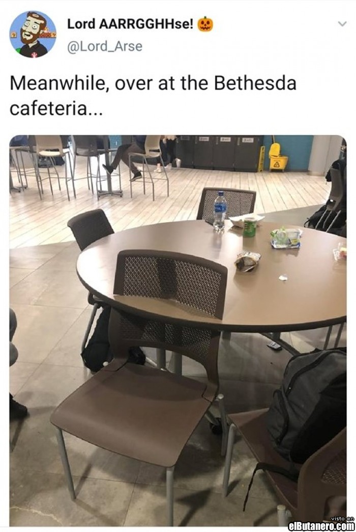 Mientras tanto en la cafetería de Bethesda...